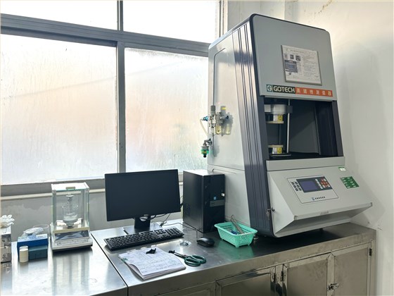 檢測設(shè)備圖片